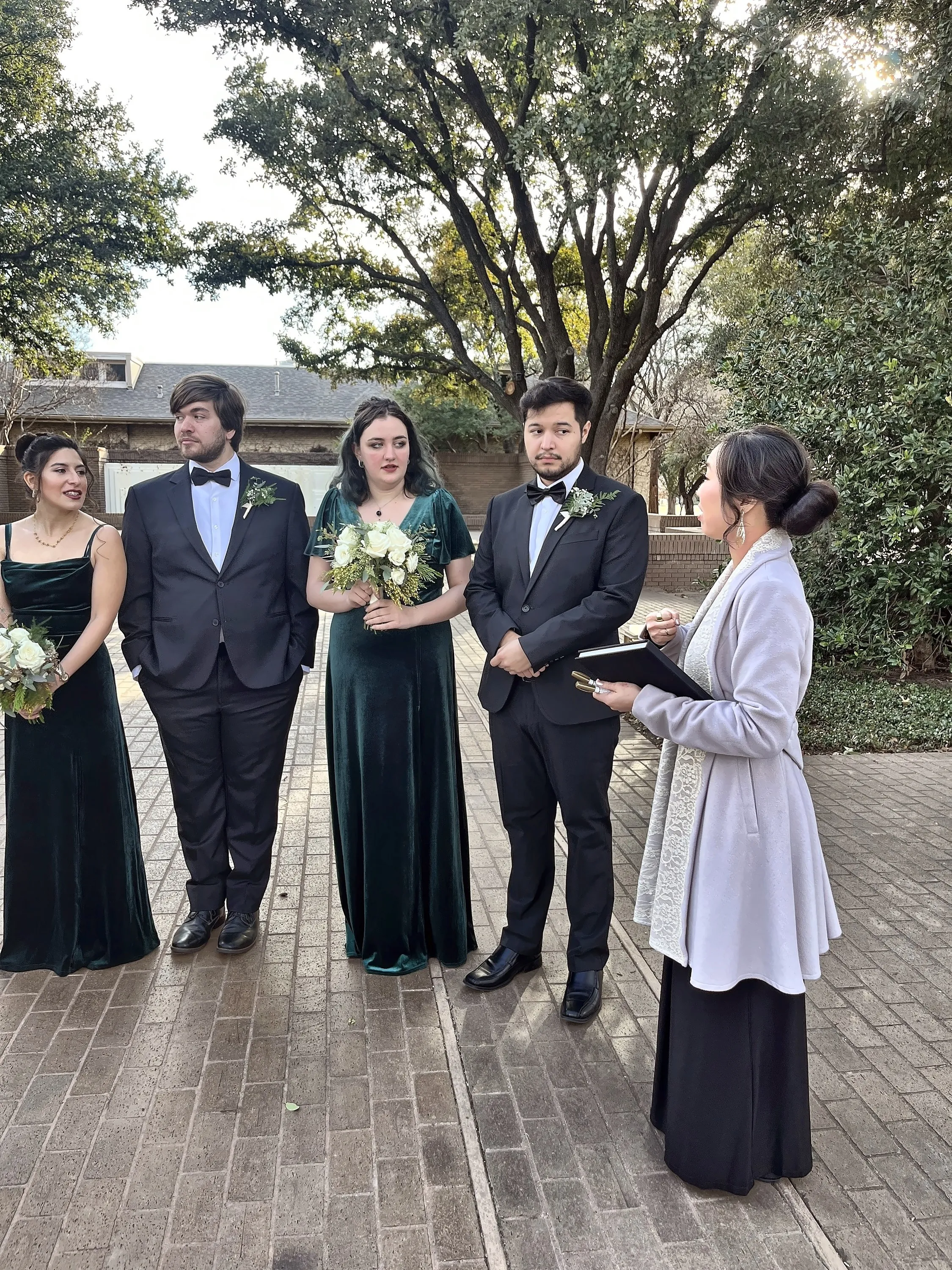 Elizabeth briefing the wedding party before the ceremony
